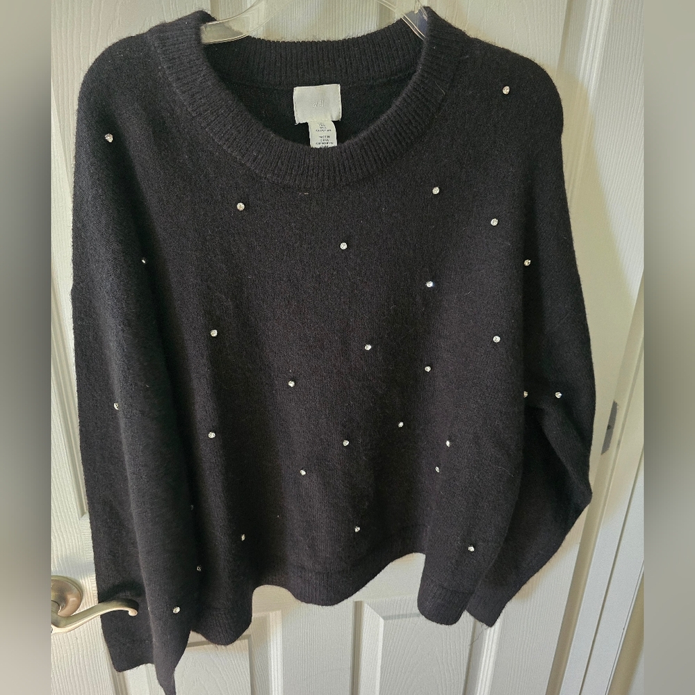 BNWT Black Embellished Crewneck Women's Sweater - Picture 2 of 6